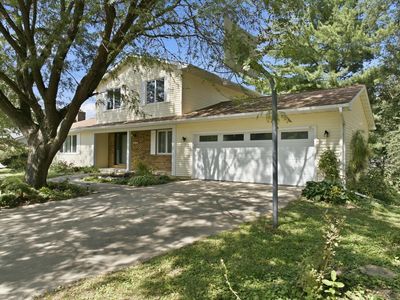 910 Juanita Ave