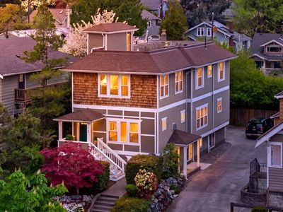 400 NE 50th Street