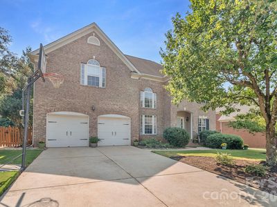 402 Deercross Ln