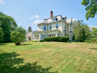 208 High Street