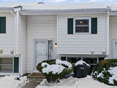 883 Mammoth Road #503