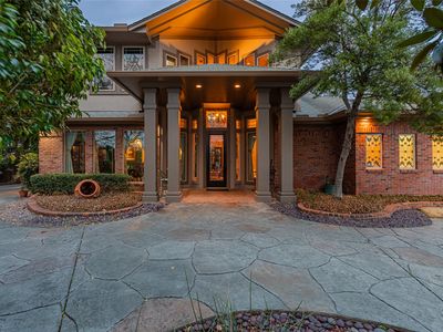 800 Oakwood Ct