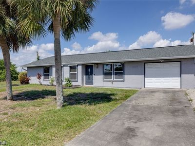 2204 NE 15th Pl