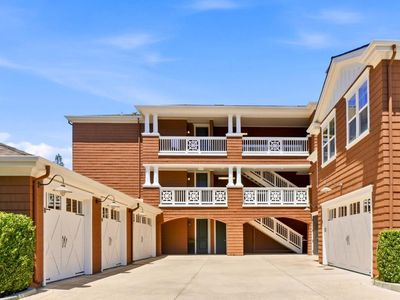 30 Camellia Circle