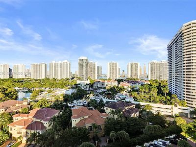 1000 W Island Blvd APT 1608