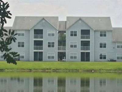 1213 BERMUDA LAKES LANE #206
