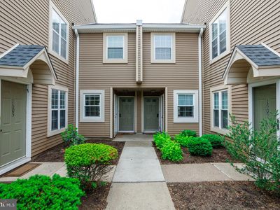 1607 Society Pl