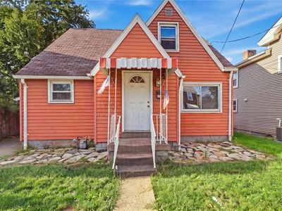 119 E 1st Ave