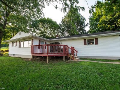 1757 Pleasant Valley Rd NE