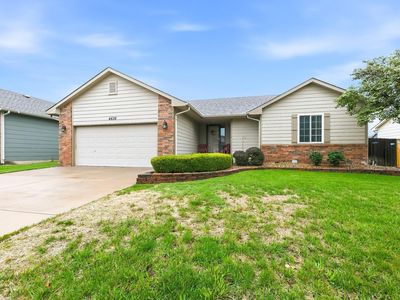 4638 E Willow Point Ct