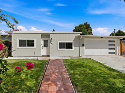 566 Maple Ave