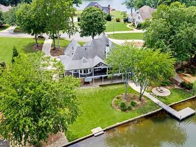 145 Bay Dr