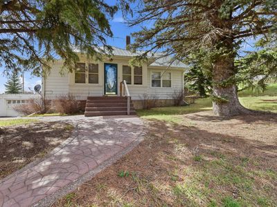 175 Main St N