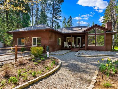 160 Syringa Dr