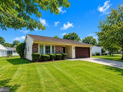 Property at 53 Deep Hollow Ln N, Columbus, NJ