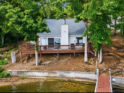 1563 Spring Valley Rd