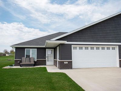 99 Brittany Way SE