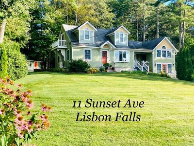 11 Sunset Avenue