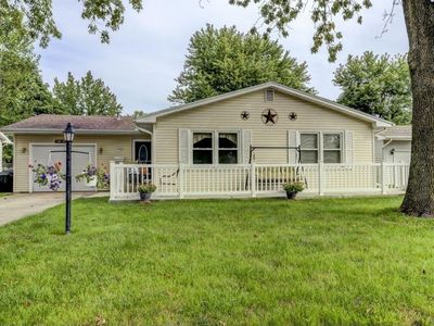 1768 E Barrington Ave