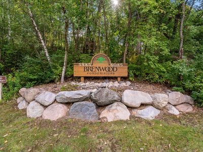 5985 Rowland Rd APT 308