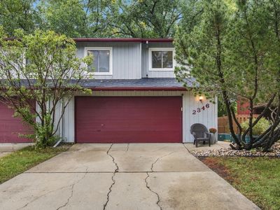 2346 Demores Dr S