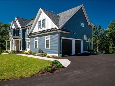 5 Lacey Ct
