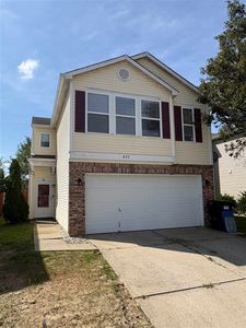 637 Fern St