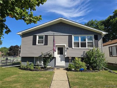 38 Colonial Dr
