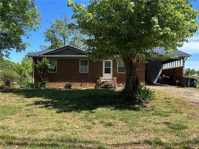 8721 Linwood Southmont Rd