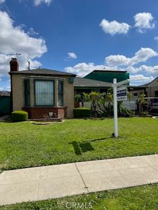 10028 S Manhattan Pl