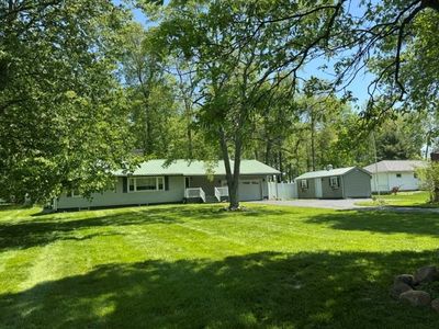1747 State Highway 100