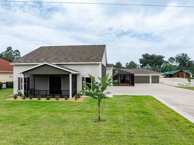 381 SW Brothers Ln