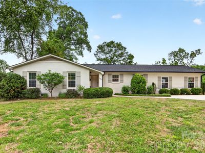 4023 Firethorne Rd