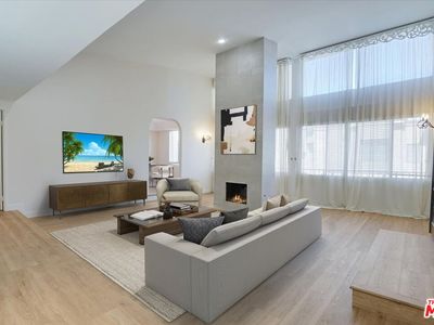 8455 Fountain Ave UNIT 509