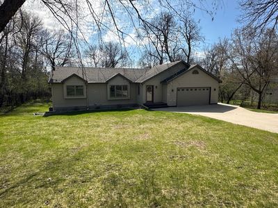 9 Nakota Dr NE