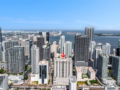999 SW 1st Ave APT 2405