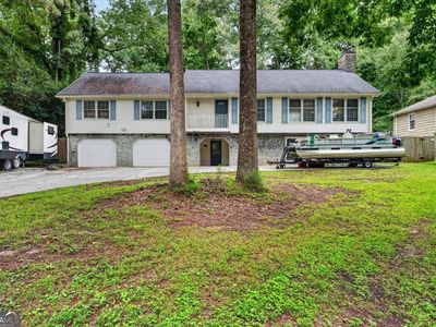 3009 Meadow Dr