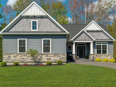 3389 Hickory Knoll Ln