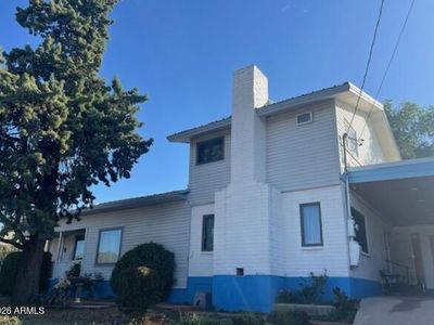 711 Cole Avenue