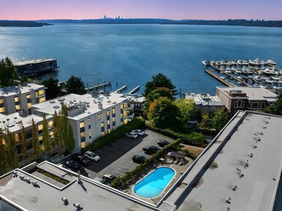 201 2nd Street S #201