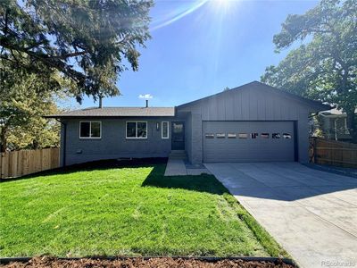 1977 S Deframe Street