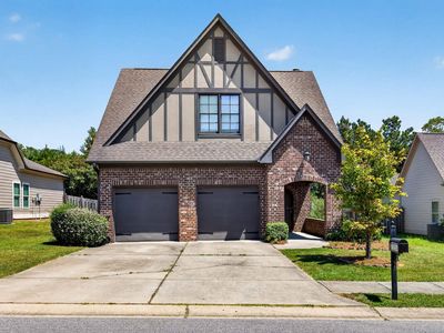 1093 Garnet Dr