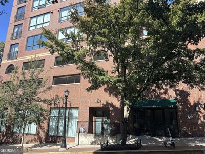 115 W Peachtree Pl NW Unit 702
