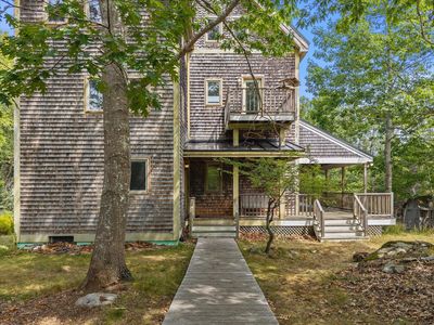 455 Eggemoggin Road