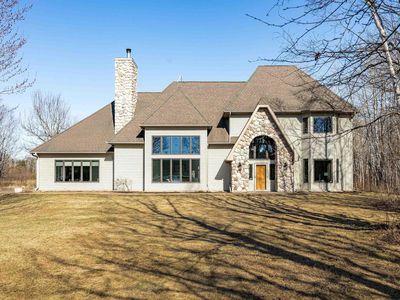 390 Crosby Rd