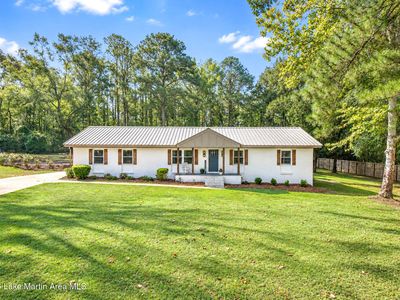 Property at 160 Orchard Dr, Tallassee, AL