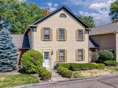 Property at 53 Hudson Common Dr, Hudson, OH