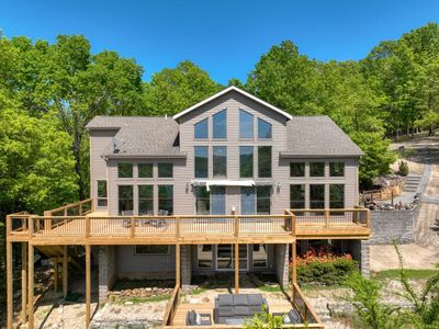 70 Panorama Shores Dr