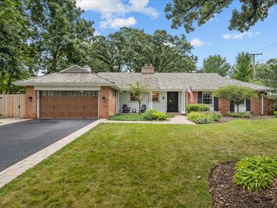 Property at 975 Inverlieth Ter, Lake Forest, IL