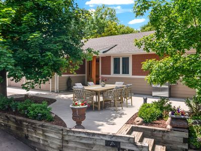 940 Trail Ct